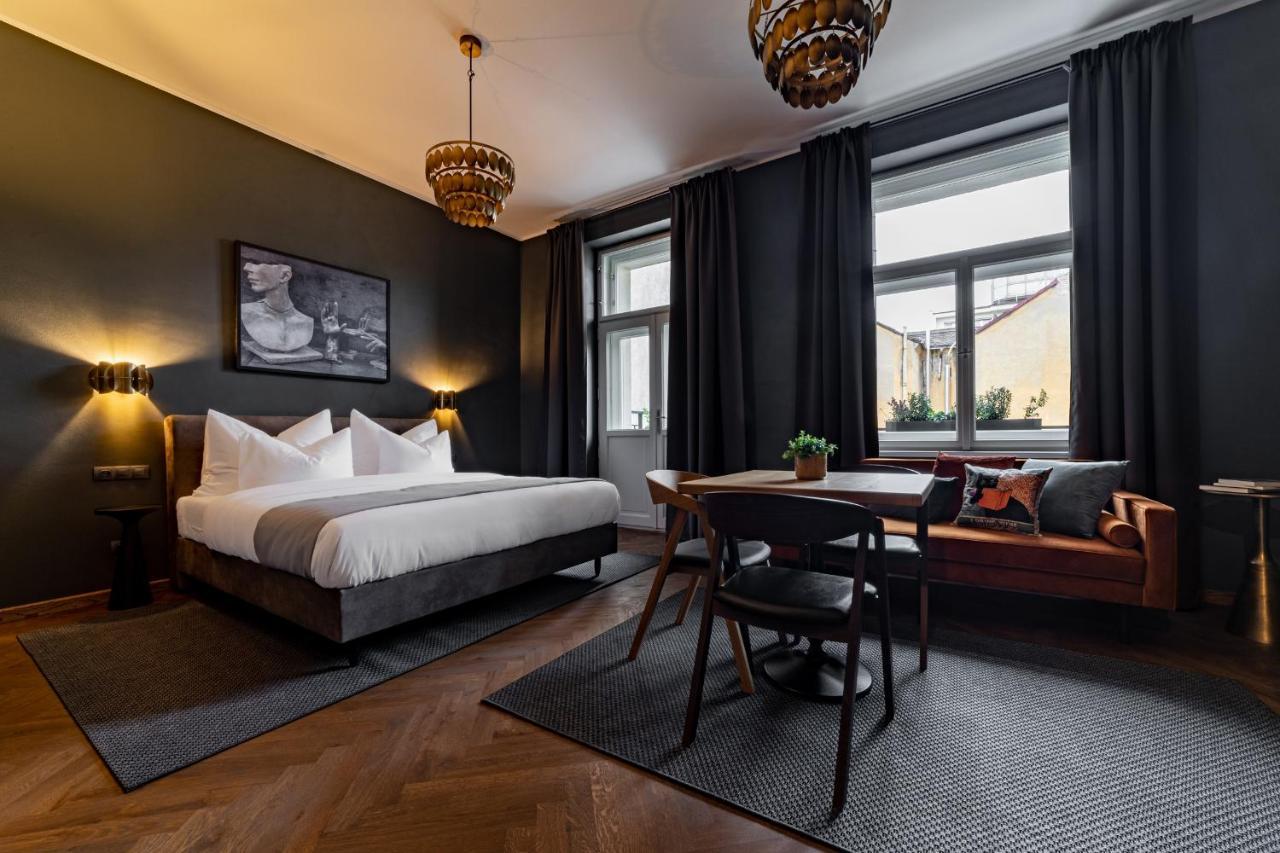 Otel The Viaduct - & Prag